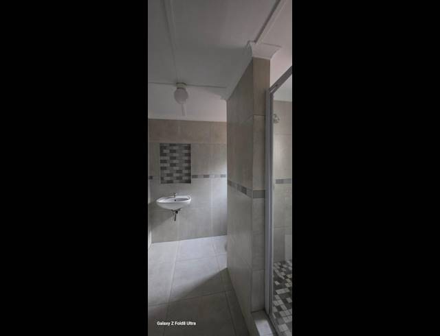 1 BEDROOM PROPERTY TO RENT IN DURBAN NORTH